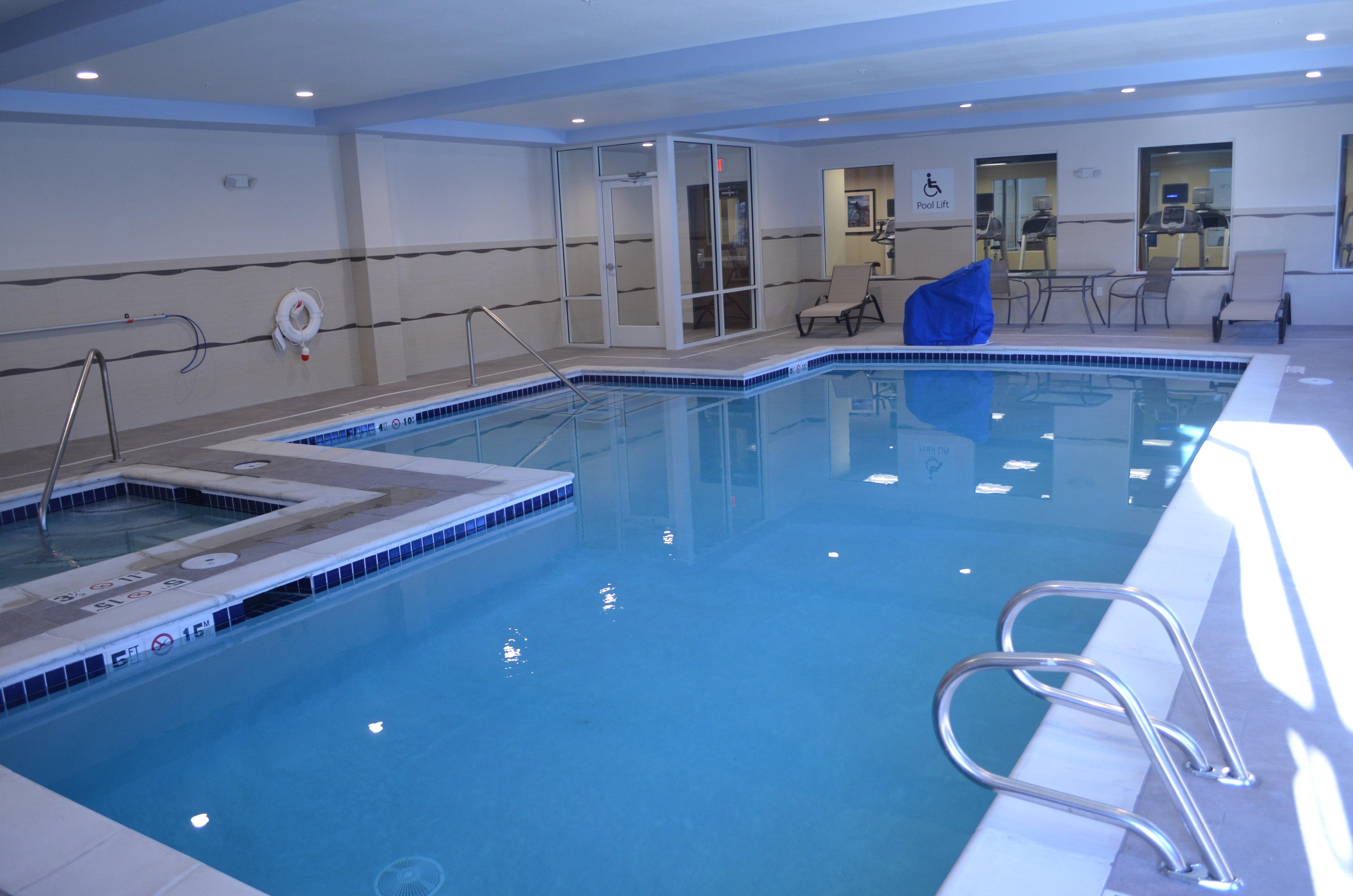 Holiday Inn Express & Suites Golden By Ihg Екстер'єр фото