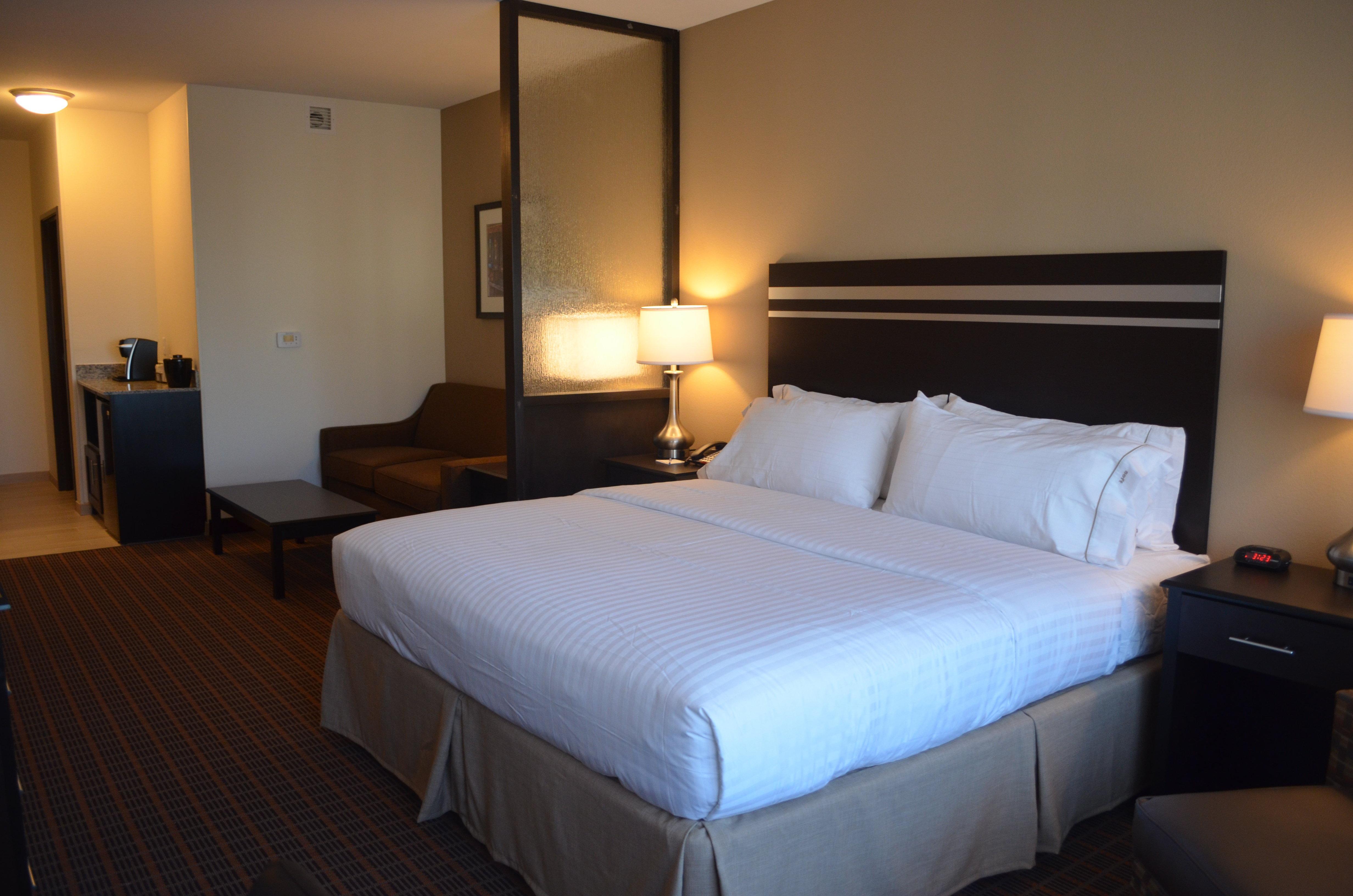 Holiday Inn Express & Suites Golden By Ihg Екстер'єр фото